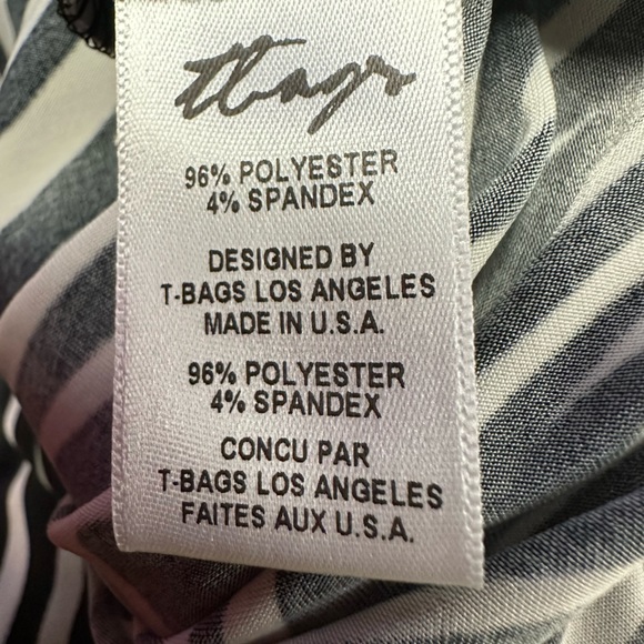 Zebra patterned rounded bottom top with open back with a cowel type opening. - Picture 4 of 4